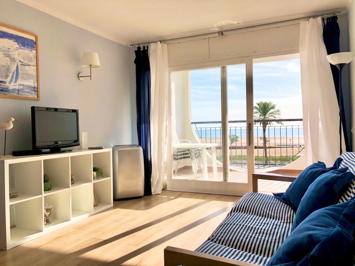 Estudio Frente Al Mar เอมปูเรียบราบา ภายนอก รูปภาพ